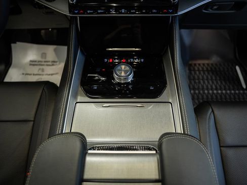 New 2026 Jeep Grand Wagoneer L 4WD image 31