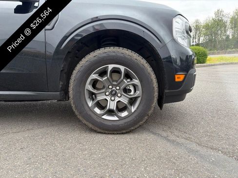 Used 2023 Ford Maverick XLT FWD image 4