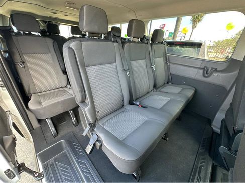 Used 2023 Ford Transit 350 XLT image 9