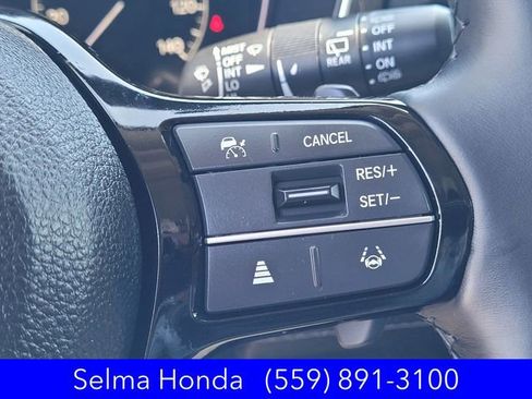 Certified 2025 Honda Pilot Touring image 17