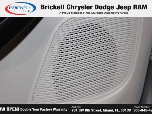 Used 2020 Chrysler Pacifica Touring w/ Advanced Safetytec Group FWD image 25