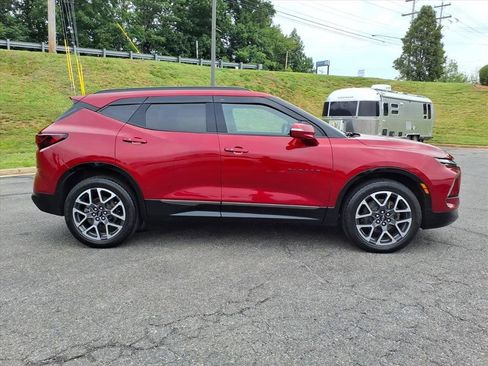 Used 2023 Chevrolet Blazer RS AWD/4WD image 2