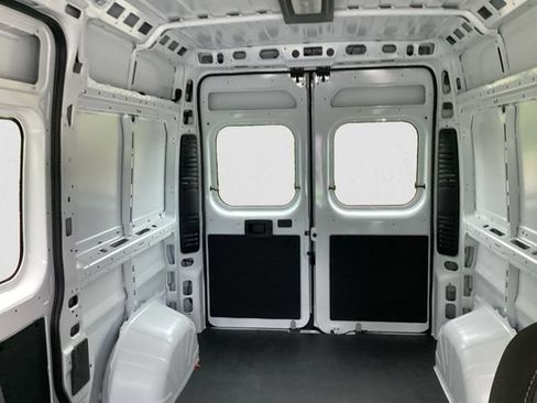 New 2026 RAM ProMaster 1500 w/ Convenience Group FWD image 14