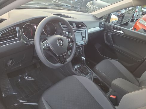 Used 2020 Volkswagen Tiguan S AWD/4WD image 15