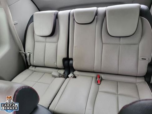 Used 2020 Kia Sedona SX FWD image 11