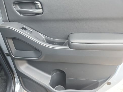 New 2026 Nissan Frontier SV image 31