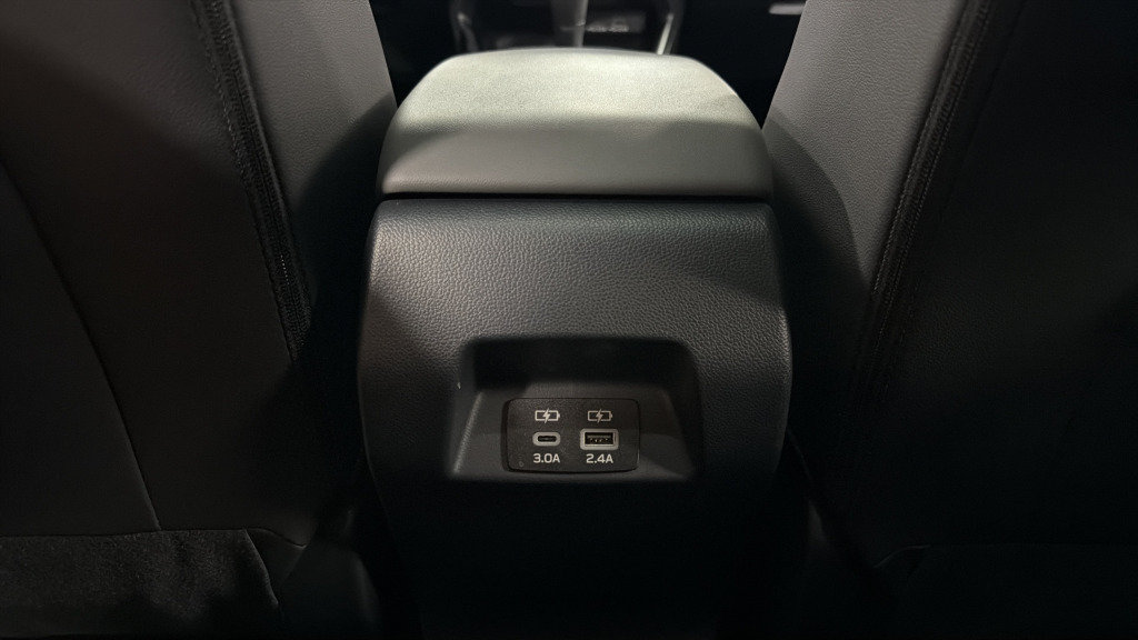 Certified 2024 Subaru Crosstrek 2.0i Premium AWD/4WD image 32