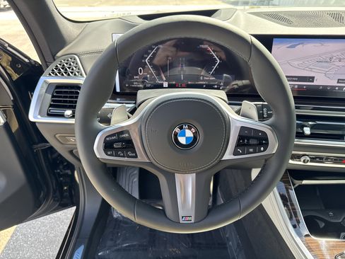 New 2026 BMW X5 xDrive40i w/ M Sport Package image 16