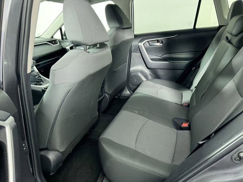 Used 2025 Toyota RAV4 XLE image 26