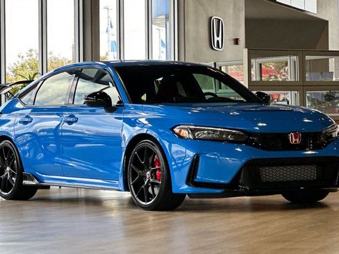 New 2025 Honda Civic Type R image 2