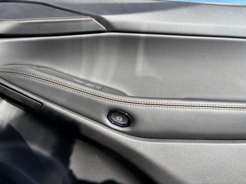 New 2026 Jeep Cherokee Limited image 21