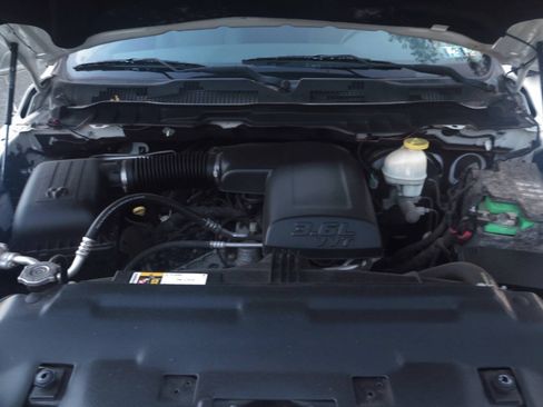 Used 2017 RAM 1500 Express AWD/4WD image 39