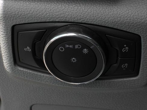 Used 2018 Ford F350 XL w/ Power Equipment Group image 19