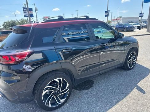 Used 2025 Chevrolet TrailBlazer RS w/ Convenience Package FWD image 5