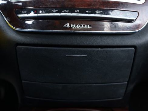 Used 2012 Mercedes-Benz S 550 4MATIC image 38