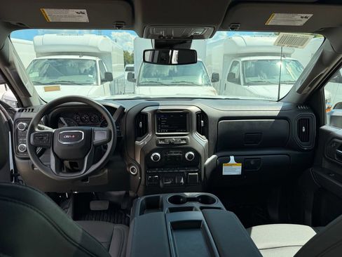 New 2026 GMC Sierra 2500 Pro AWD/4WD image 13