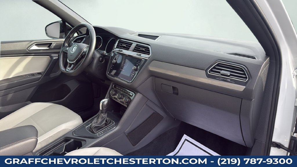 Used 2021 Volkswagen Tiguan SE R-Line FWD image 50