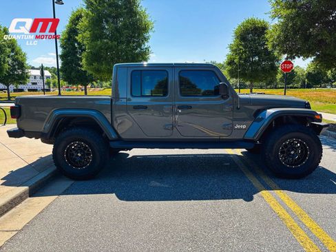 Used 2021 Jeep Gladiator Overland w/ Popular Equipment Package AWD/4WD image 7