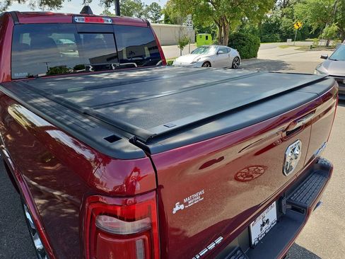 Used 2022 RAM 1500 Limited w/ Trailer Tow Group (B) AWD/4WD image 33