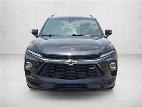 Used 2023 Chevrolet Blazer RS w/ Enhanced Convenience Package AWD/4WD image 2