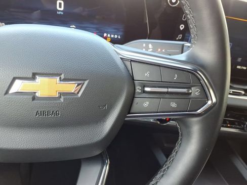 Used 2026 Chevrolet Equinox LT w/ Convenience Package II AWD/4WD image 7