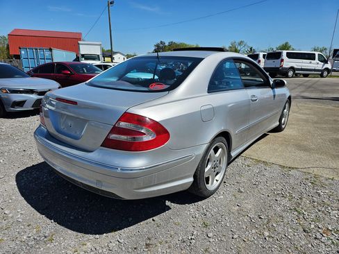 Used 2004 Mercedes-Benz CLK 500 Coupe image 13