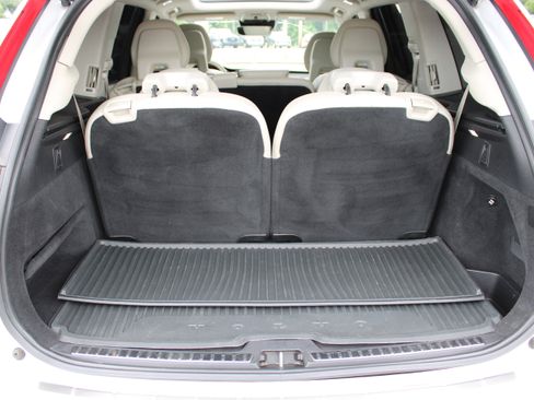 Used 2020 Volvo XC90 T5 Momentum AWD/4WD image 10