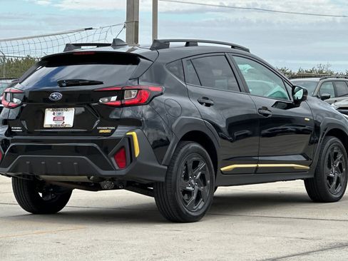 Certified 2025 Subaru Crosstrek 2.5i Sport w/ Crosstrek Mirror Package image 3