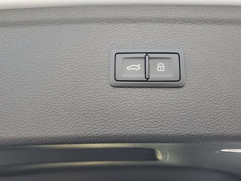Certified 2023 Audi Q5 2.0T Premium Plus w/ Premium Plus Package AWD/4WD image 16