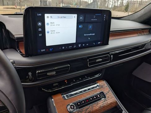 New 2025 Lincoln Aviator Black Label image 7