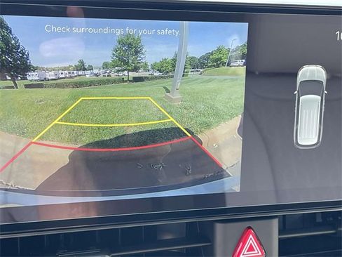 New 2026 Kia Carnival EX image 4