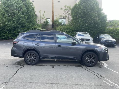 Certified 2025 Subaru Outback Onyx Edition AWD/4WD image 6