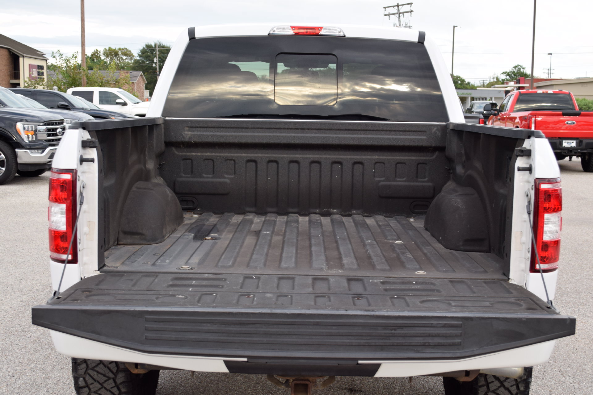 Used 2020 Ford F150 XLT w/ Equipment Group 302A Luxury AWD/4WD image 20