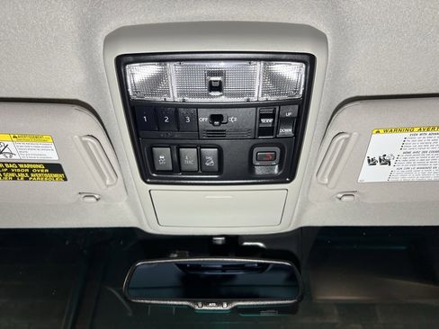 Used 2021 Toyota 4Runner SR5 Premium image 27