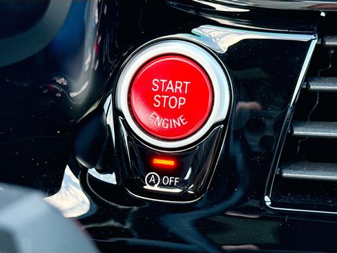 Used 2022 BMW M5 w/ Competition Package image 37