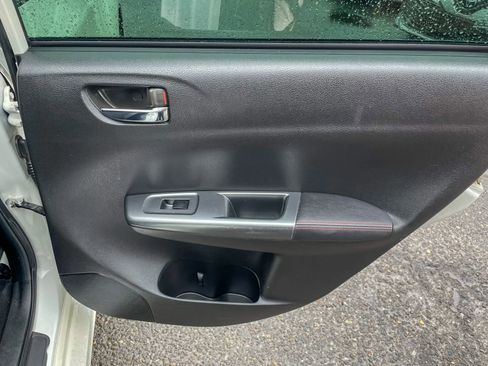 Used 2014 Subaru Impreza WRX Hatchback image 30