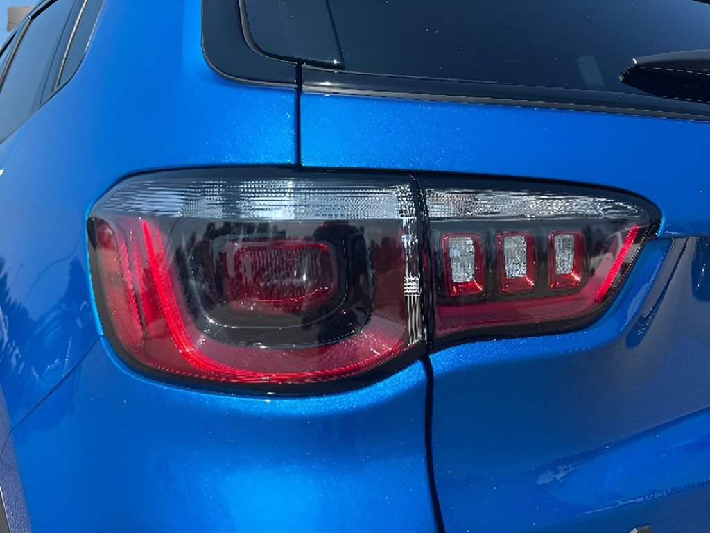 Used 2026 Jeep Compass Limited AWD/4WD image 30
