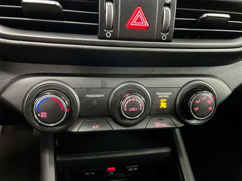 Used 2023 Kia Forte LXS image 16