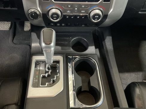 Used 2021 Toyota Tundra Platinum image 19