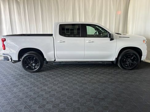 Used 2024 Chevrolet Silverado 1500 RST w/ Convenience Package II AWD/4WD image 2
