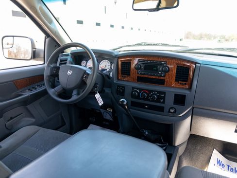 Used 2006 Dodge Ram 2500 Truck SLT w/ Light Group image 39