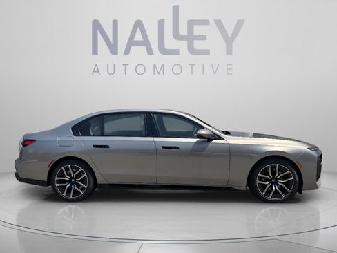 New 2026 BMW 760i xDrive w/ Executive Package AWD/4WD image 4