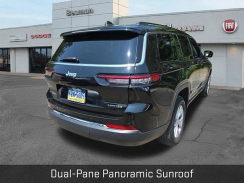 Used 2022 Jeep Grand Cherokee L Limited AWD/4WD image 3