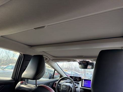 Used 2023 Toyota Prius Prime Premium image 14