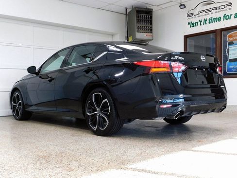 Used 2023 Nissan Altima 2.5 SR image 8