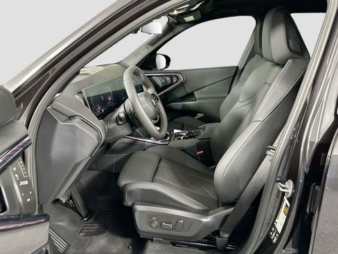 Used 2025 BMW X3 xDrive30i w/ Convenience Package image 22