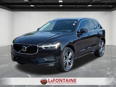Used 2018 Volvo XC60 T6 Momentum w/ Convenience Package