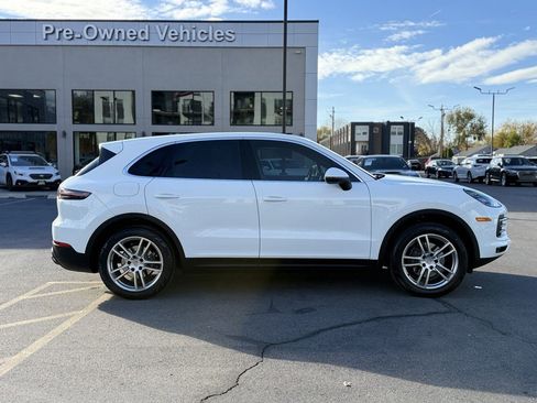 Used 2020 Porsche Cayenne AWD image 8