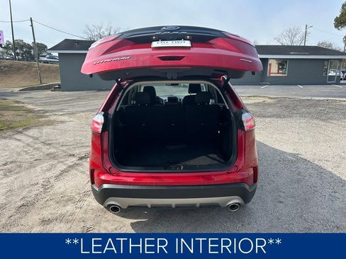 Used 2024 Ford Edge Titanium image 7