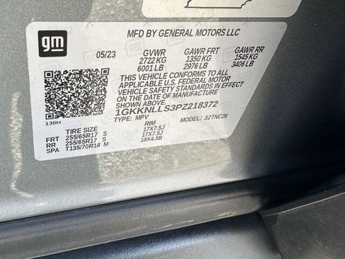 Used 2023 GMC Acadia AT4 w/ Technology Package image 30